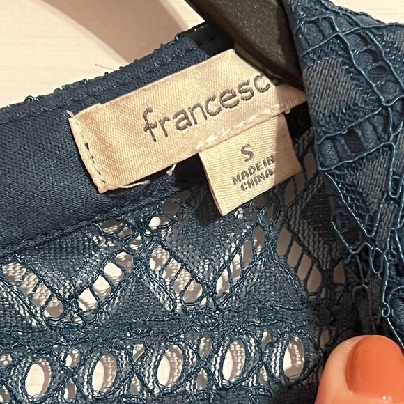 #132 FRANCESCA’S COLLECTION •VIVIENNE LADDER • TEAL LACE DRESS - Picture 5 of 6